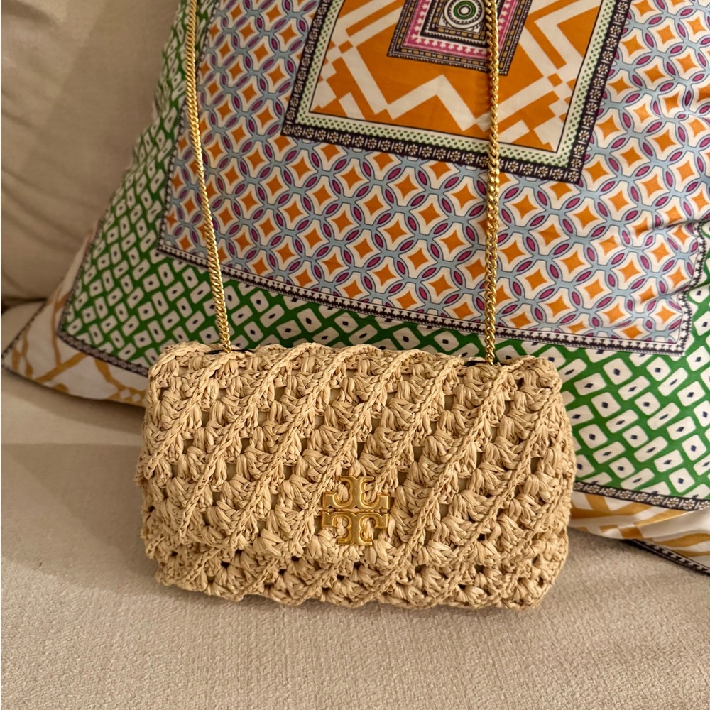 TORY BURCH Kira CROCHET Crossbody Bag 💛